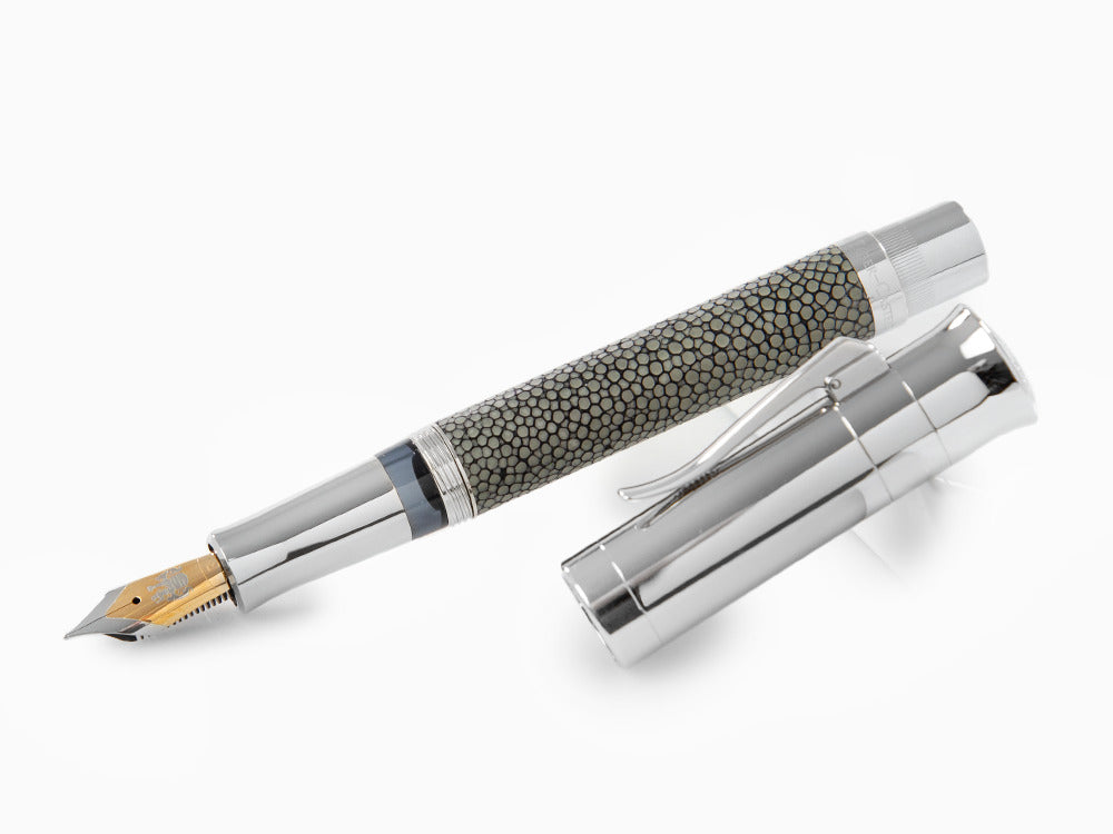 Estilográfica Graf von Faber-Castell Pen of the Year 2005, Galuchat