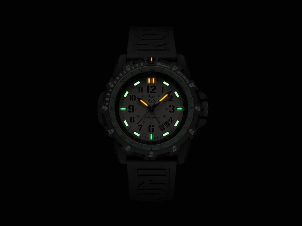 Reloj de Cuarzo Luminox Commando Raider 3300 Series, CARBONOX, 46 mm, XL.3321