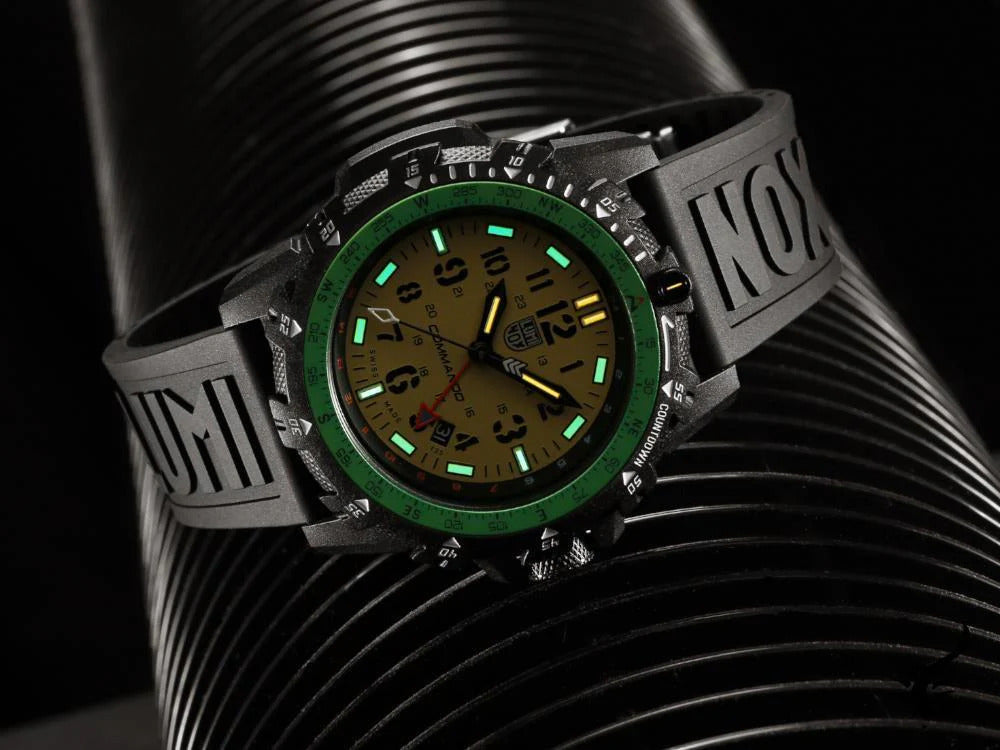 Reloj de Cuarzo Luminox Commando Raider 3300 Series, CARBONOX, 46 mm, XL.3321