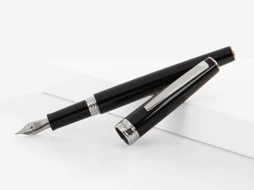 Pluma Estilográfica Montegrappa Armonia, Resina, Negro, ISA1R-AC