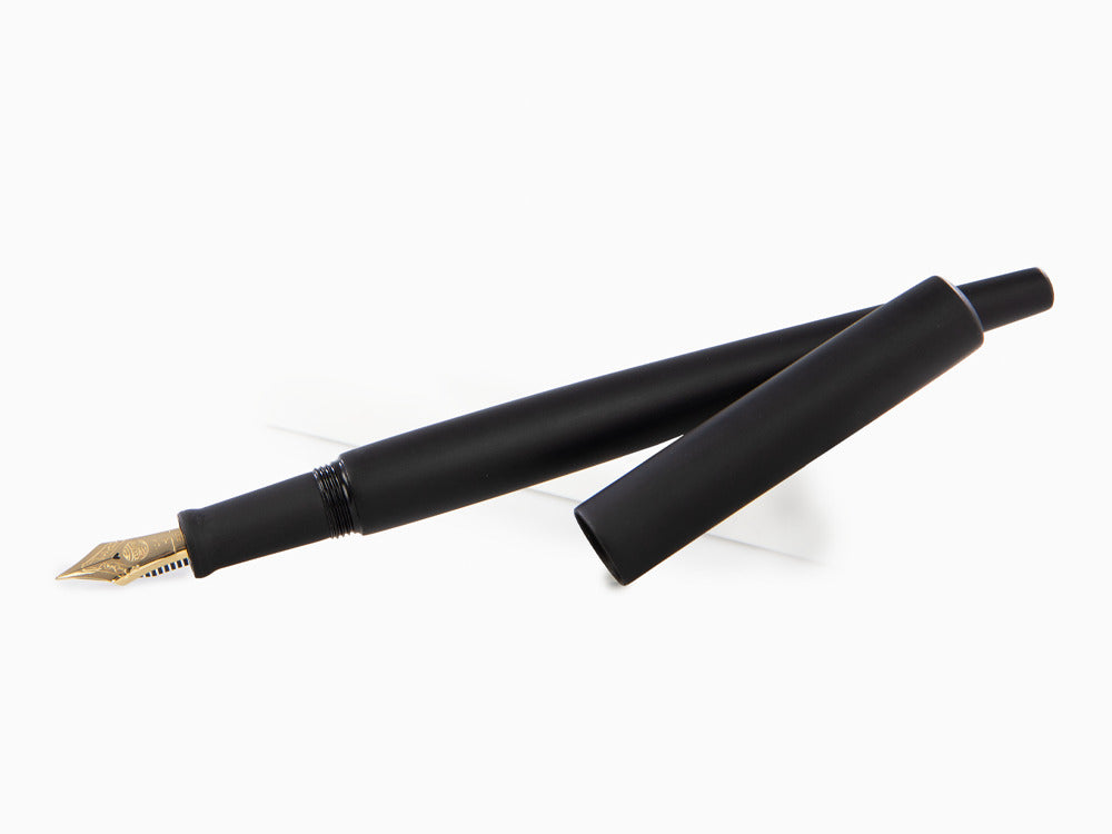 Pluma Estilográfica Nakaya Desk, Black Hairline, Ebonita, Oro 14k,